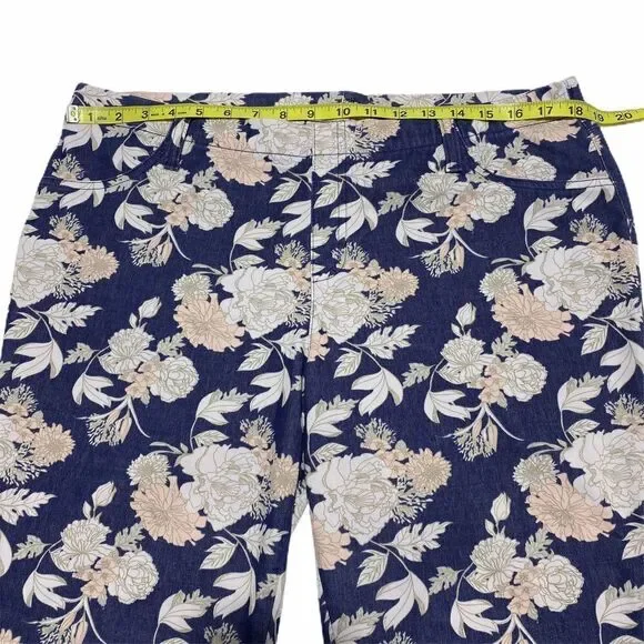 FADED Glory Floral Cropped Trousers 16-18 - Picture 2 of 11